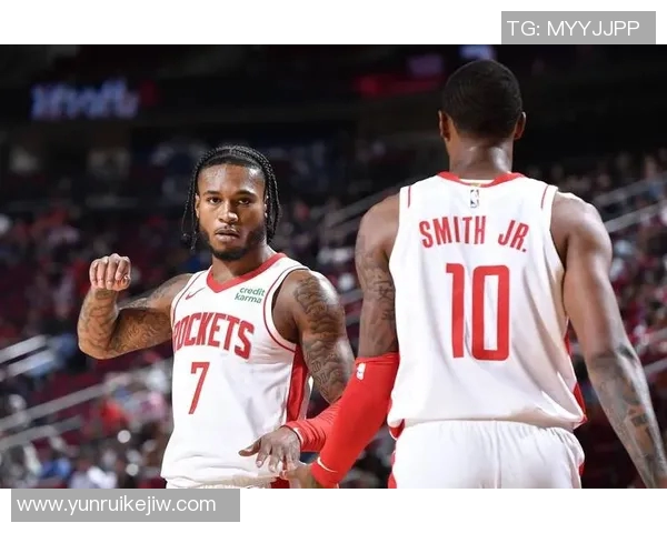 火箭队与雷霆队首场对决精彩回顾与赛后分析